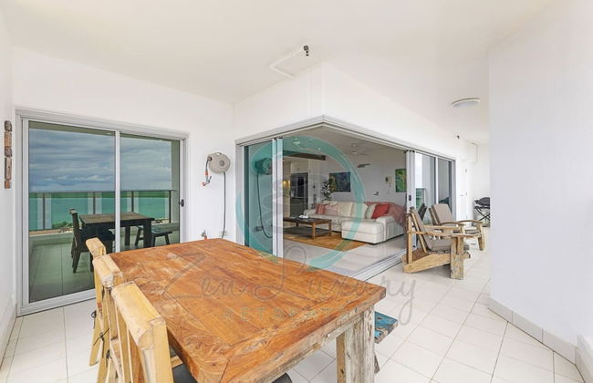 Coastal Magnificence Pool Workspace Parking - Foto 5