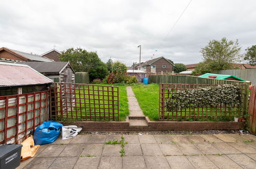 Photo 69 - Spacious 3 Bedroom House in Barry