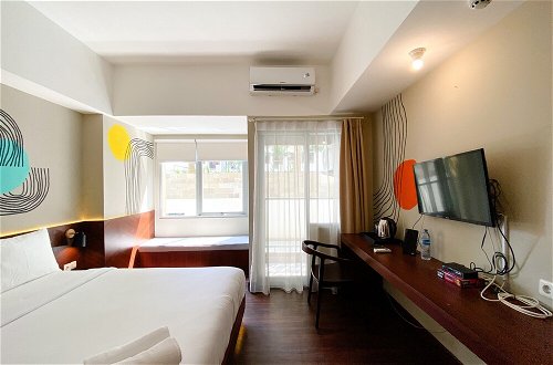 Photo 6 - Best Choice And Homey Studio At Gateway Park Lrt City Bekasi Apartment