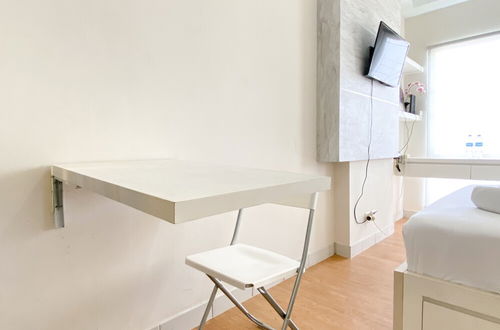 Photo 16 - Modern Look And Comfy Studio Patraland Urbano Apartment