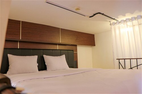 Foto 3 - Spacious And Comfort Stay Studio At Green Bay Pluit Apartment