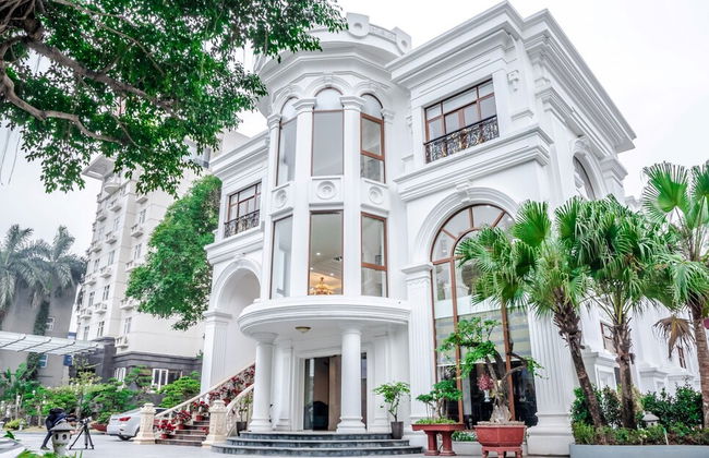 Hòa Nam Hotel - Photo 43
