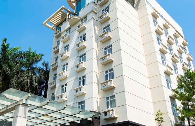Hòa Nam Hotel - Photo 39