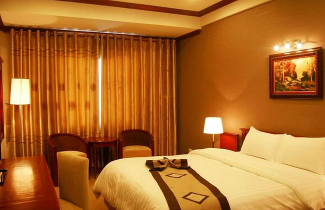 Hòa Nam Hotel - Photo 8