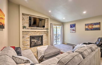 Photo 1 - Cozy Winter Park Condo, Walk to Ski Shuttle