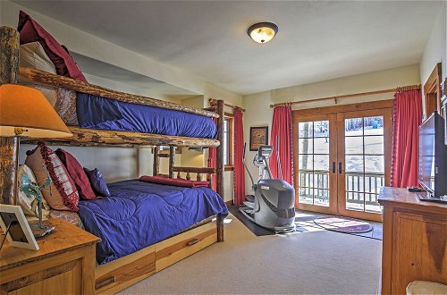 Photo 6 - Ski-in/out Townhome w/ Hot Tub by Arrow Bahn Lift