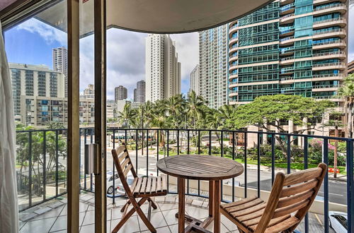 Photo 24 - Honolulu Condo Vacation Rental w/ Pool Access