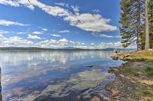 Photo 3 - Lake Almanor Country Club Home W/peak View+kayaks