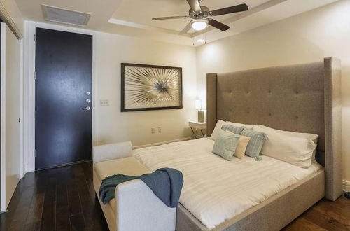 Photo 4 - Austin Grand Studio Apartment