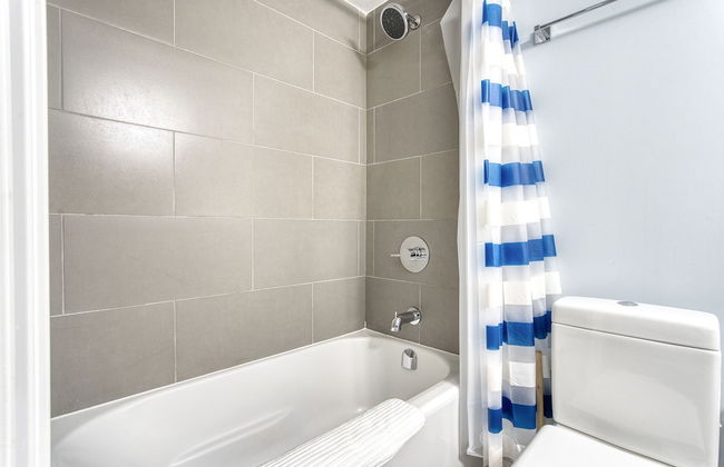 Yorkville Modern 1 Bedroom Suite Toronto - Foto 33