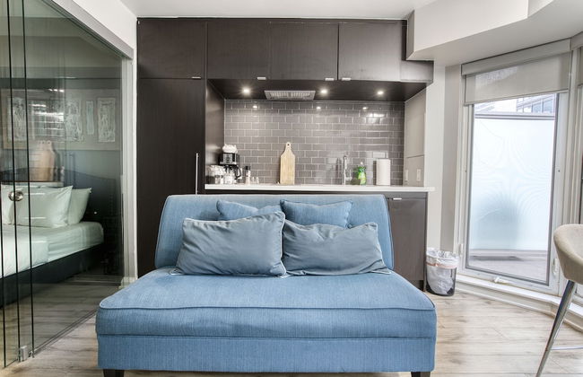 Yorkville Modern 1 Bedroom Suite Toronto - Foto 11