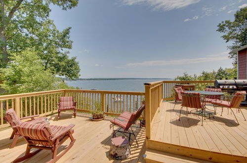 Foto 19 - Rustic Lake House on Lake Champlain's Barney Point