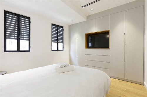 Photo 20 - AirTLV-Bazel Apartment With Balcony