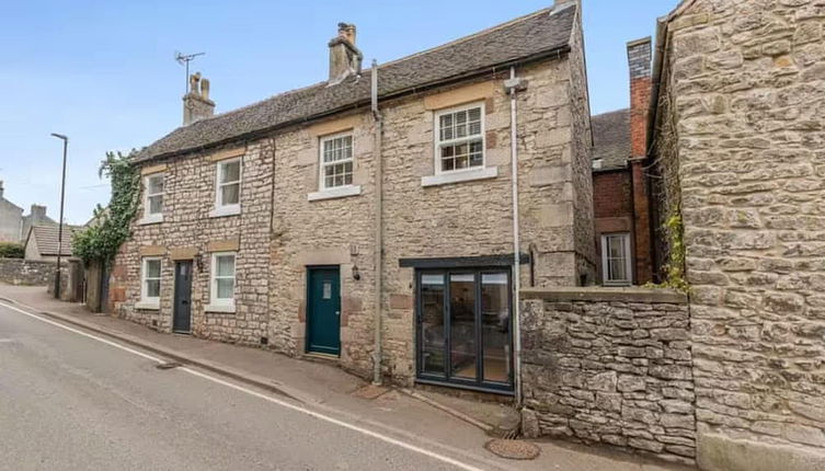 Photo 1 - Cottage in the Heart of the Peak District