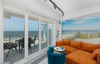 Photo 3 - Porta Mare Sea View by Renters Prestige