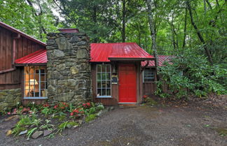 Foto 1 - Serene Creekside Cottage Near Asheville W/fire Pit