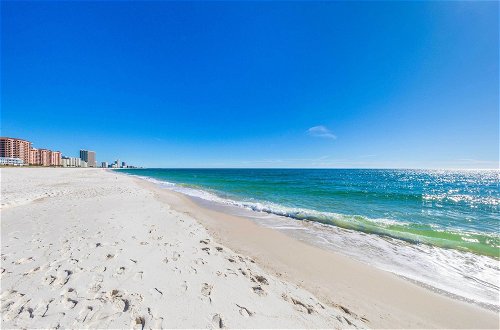 Photo 5 - Gulf Shores Condo: Walk to Beach, The Hangout
