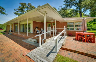 Foto 2 - 1950s Beaufort Home w/ Patio, On Newport River