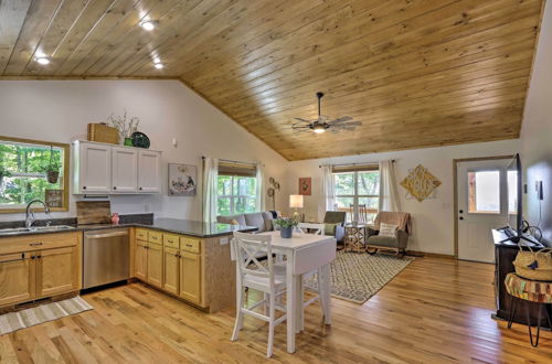 Photo 2 - Sky Blue Overlook - Hot Tub & Screened Porch