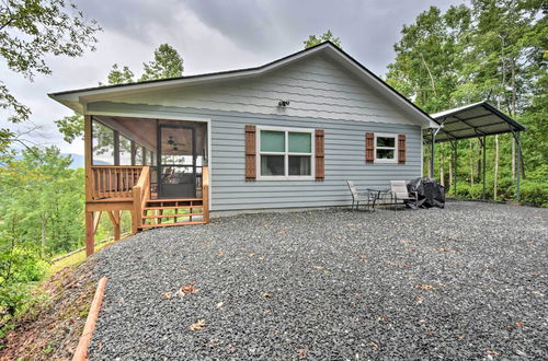 Photo 8 - Sky Blue Overlook - Hot Tub & Screened Porch