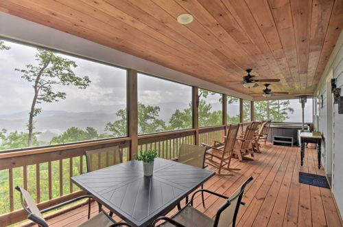 Photo 6 - Sky Blue Overlook - Hot Tub & Screened Porch