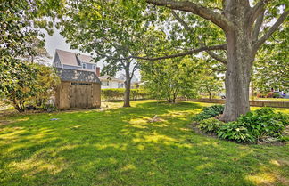 Photo 3 - Common Fence Point Cottage w/ Ocean Views