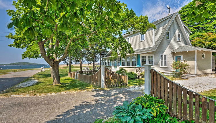 Photo 1 - Common Fence Point Cottage w/ Ocean Views