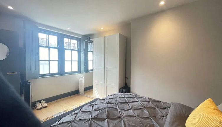 Photo 1 - Contemporary 1BD Flat W/garden - Whitechapel