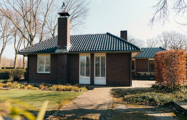 Villa in Netherlands With Private Pool - Foto 1