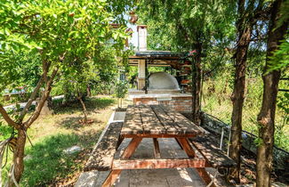 Photo 3 - Vacation Flat w Garden Patio BBQ in Mugla