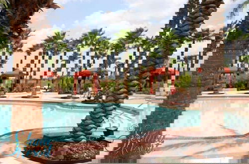 Foto 16 - LUX Villa w/ Private Pool & Resort Amenities