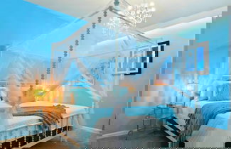 Photo 3 - Bright and Spacious Solara Resort Retreat