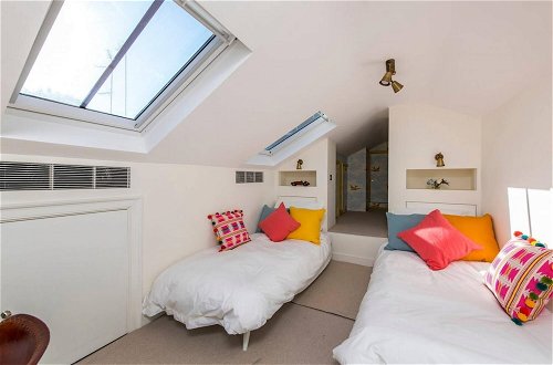 Photo 30 - Colourful 3 Bed Notting Hill With A C