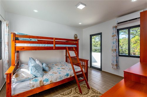 Photo 8 - New 2-story Townhome With Private Pool - 10-min Walk to Beach
