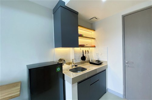 Photo 8 - Nice And Comfort 1Br Vasanta Innopark Apartment