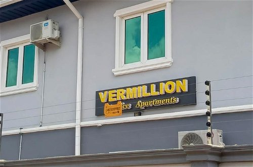 Photo 6 - vermillion