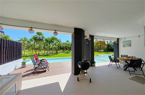 Foto 67 - Stunning Ocean Front By Condo Boutique
