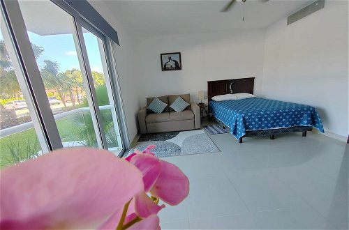 Foto 27 - Stunning Ocean Front By Condo Boutique