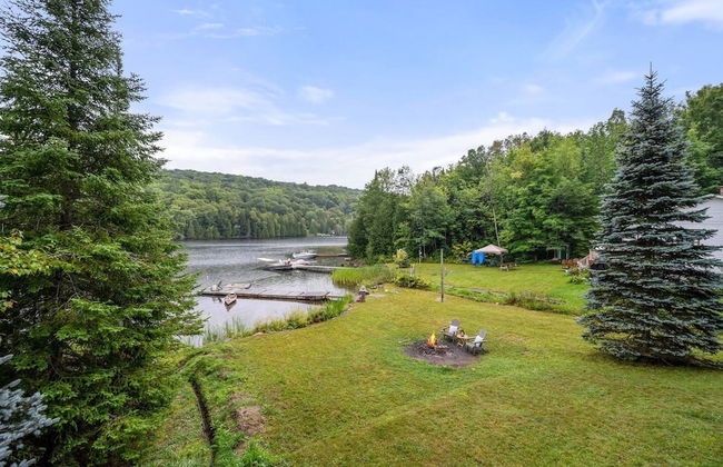Quiet Spaciou Gorgeous Lakefront Cottage - Photo 34