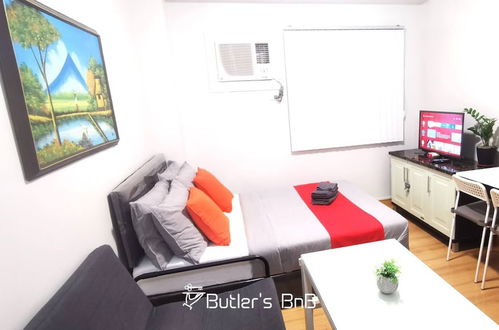 Foto 3 - Room in Condo - Butler's Bnb B Trees Residences Qc Phil