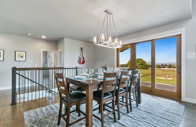 Luxury Home With Spectacular Rocky Mountain Views - Photo 30
