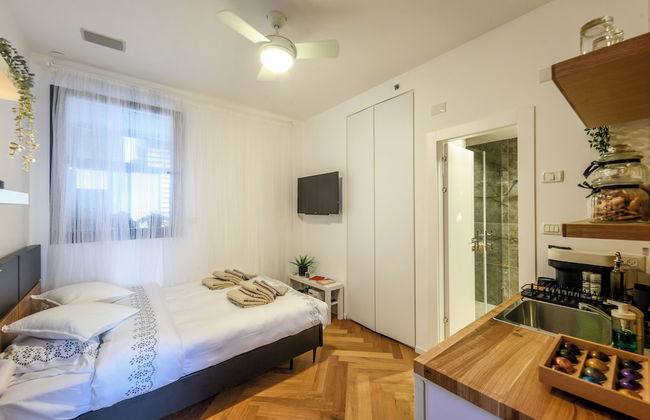 Stunning Modern Studio in Netanya - Foto 1