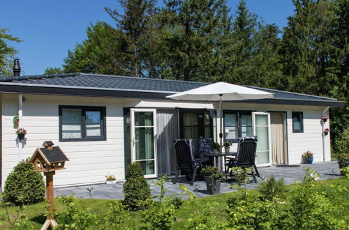 Foto 20 - Tidy Chalet With Dishwasher, Surrounded by Forest