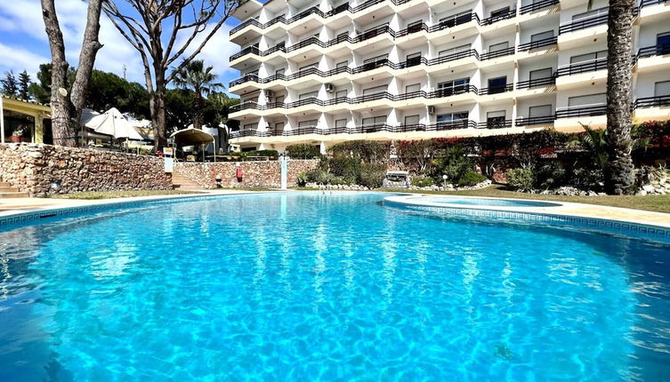 Photo 1 - Vilamoura Palm Tree With Pool by Homing