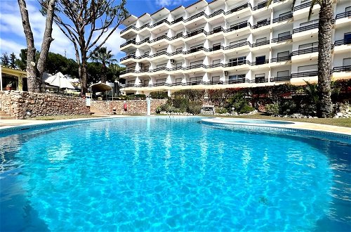 Photo 1 - Vilamoura Palm Tree With Pool by Homing