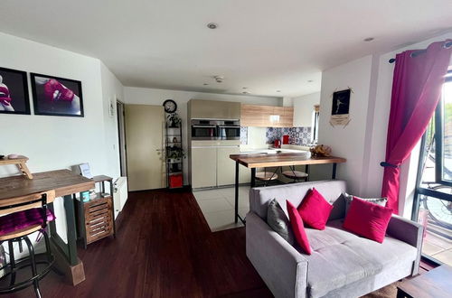 Photo 1 - Unique 1BD Flat Close to Wembley Stadium And Arena