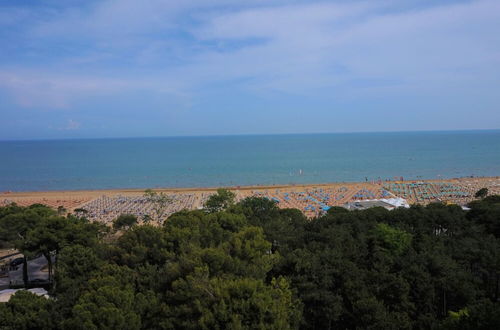 Photo 24 - Fancy 3-room Apartment in Lignano by the Beach by Beahost Rentals