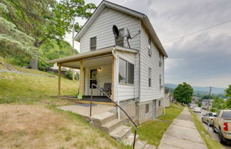 Photo 1 - Charming Emporium Home Near Hiking Trails