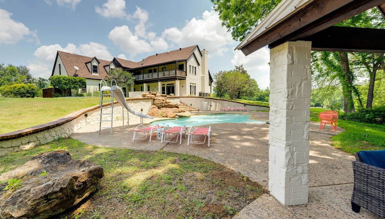 Photo 1 - Luxury Texas Villa on 10 Acres With Pool & Pond