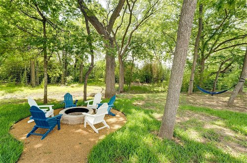Photo 6 - Luxury Texas Villa on 10 Acres With Pool & Pond